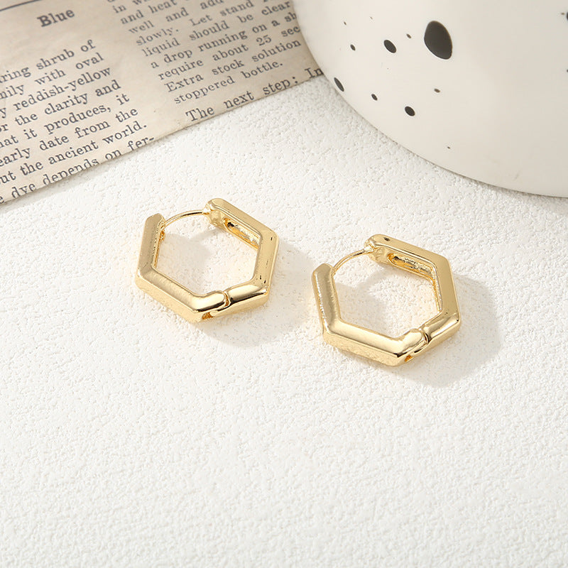 Damen Creolen mit modernem, strukturiertem Design Shop Nory