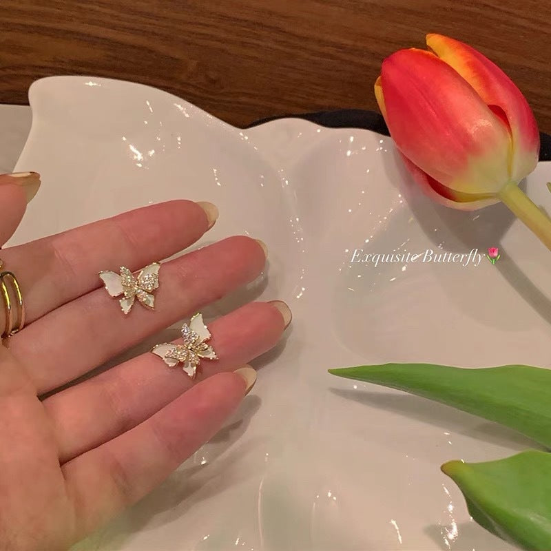 Damen Ohrringe im filigranen Schmetterlingsdesign Shop Nory