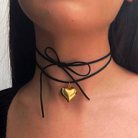 Damen Choker-Halskette mit goldenem Herzanhänger Shop Nory