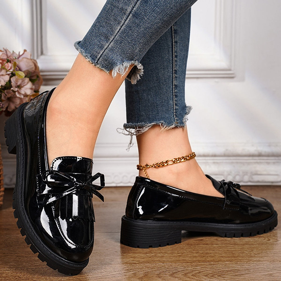 Damen Klassische Loafers mit elegantem Lackfinish und modischem Schleifen-Detail