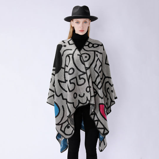 Damen Oversize-Poncho im künstlerischen Print mit zweifarbiger Kantenverarbeitung und asymmetrischem Zipfelsaum Shop Nory
