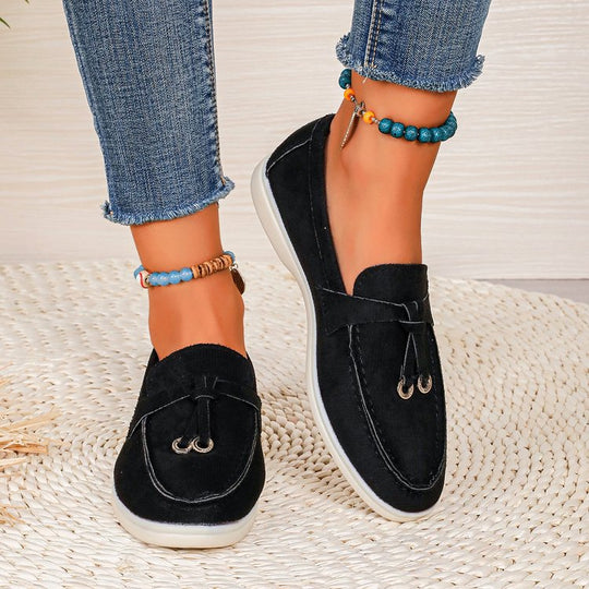 Damen Slipper-Loafer aus Velourslederoptik mit dekorativem Knotenriemen und leicht profilierter Gummisohle Shop Nory