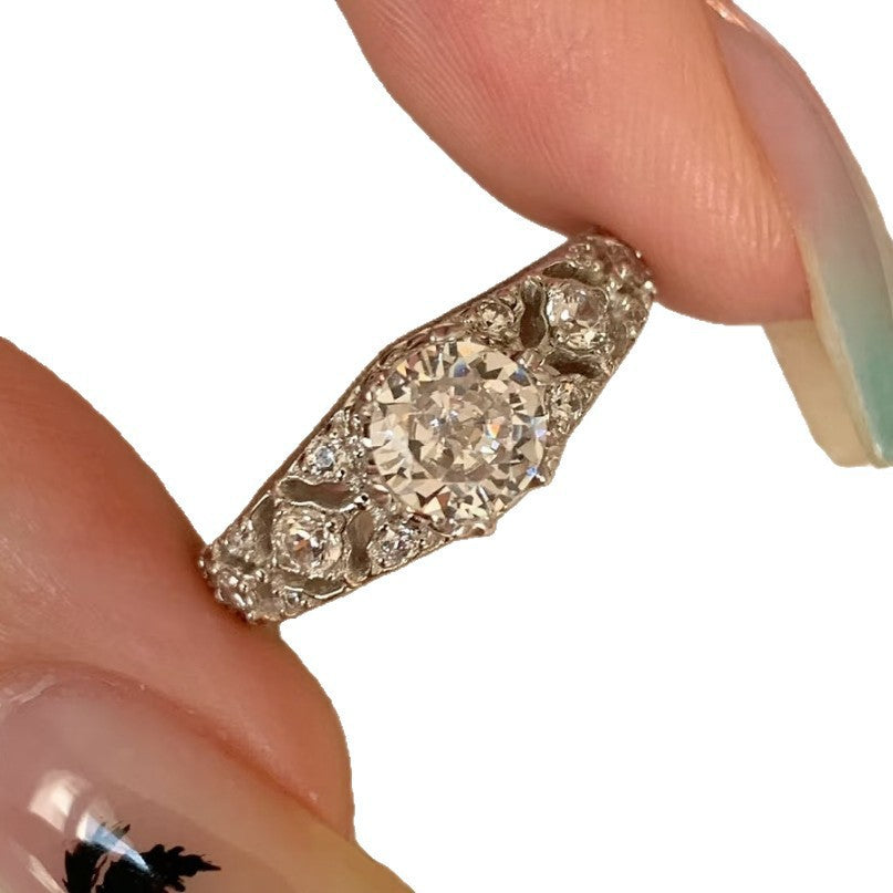 Damen Eleganter Zirkonring mit kunstvollem Design Shop Nory