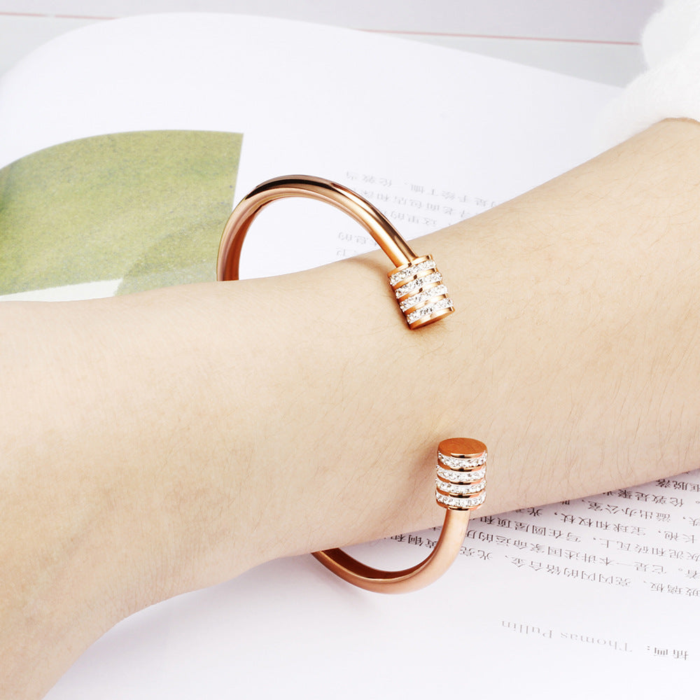 Damen Armreif mit funkelnden Zirkonia und elegantem Design Shop Nory