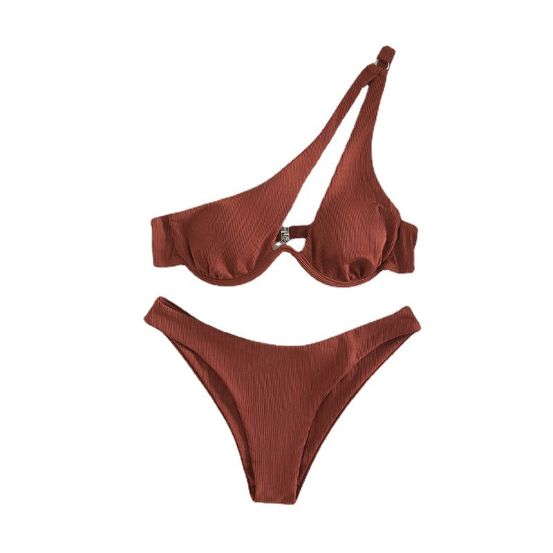 Damen Triangel-Bikini mit asymmetrischem Schnitt und gepolstertem Oberteil