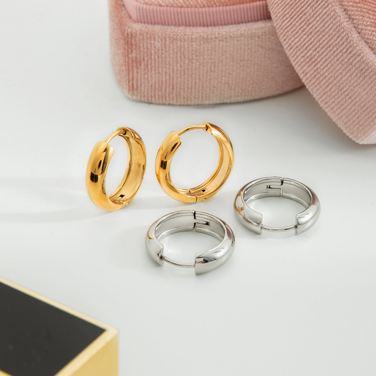 Damen Creolen aus rostem Edelstahl mit hypoallergener und wasserfester Beschichtung Shop Nory