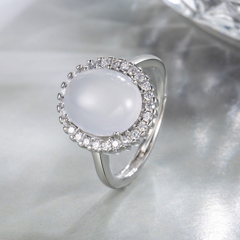 Damen Ring mit schimmerndem Mondstein und funkelnden Zirkonia Shop Nory