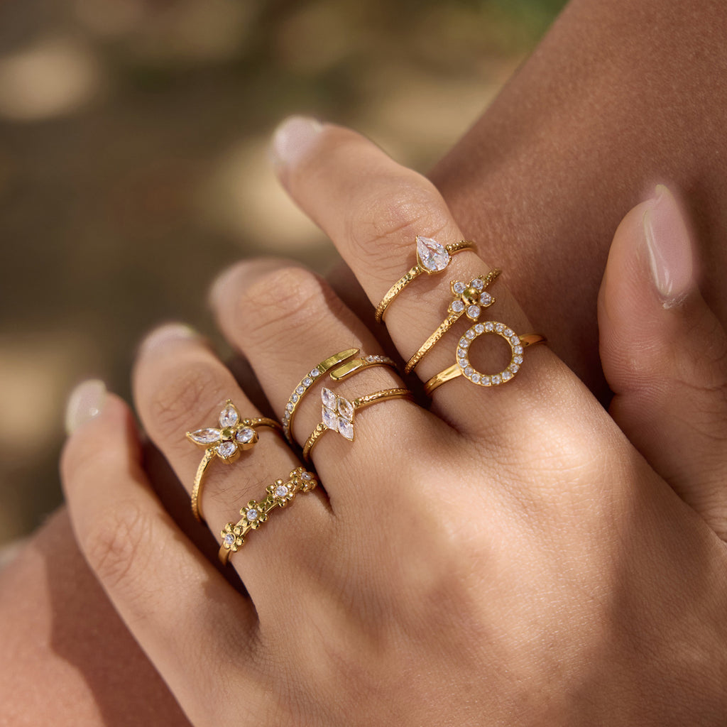 Damen Offenes Ring mit floralen Zirkonia-Details Shop Nory