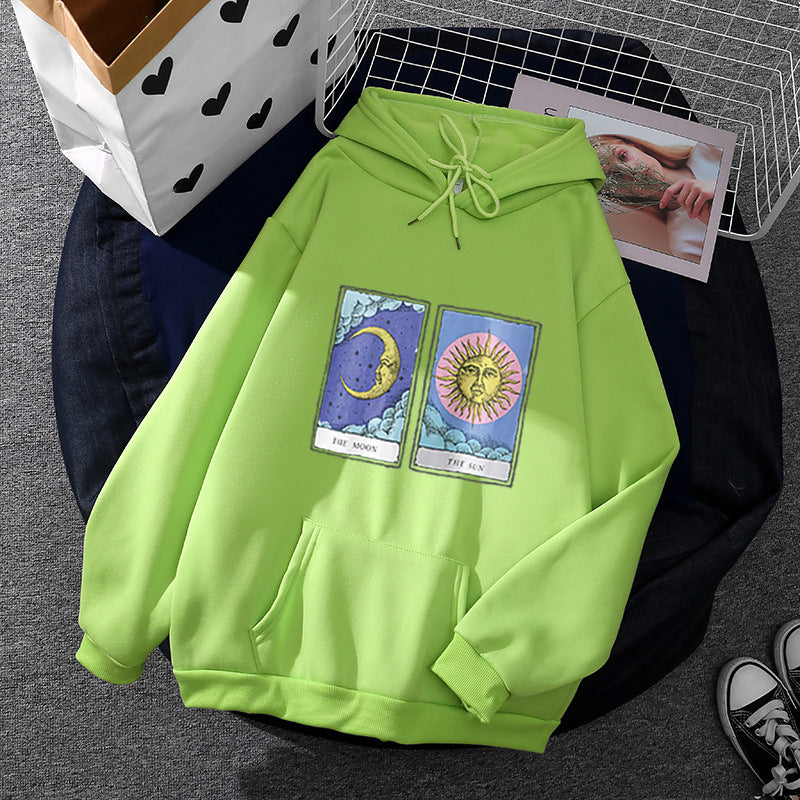 Damen nan leichter Oversize Kapuzenpullover mit Herz‑EKG‑Motiv, langen Kordeln und elastischem Bund Shop Nory
