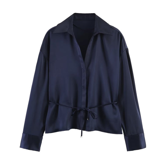 Damen Satinbluse mit Tunnelzugtaillierung, weitem Hemdkragen und breiten Manschetten Shop Nory