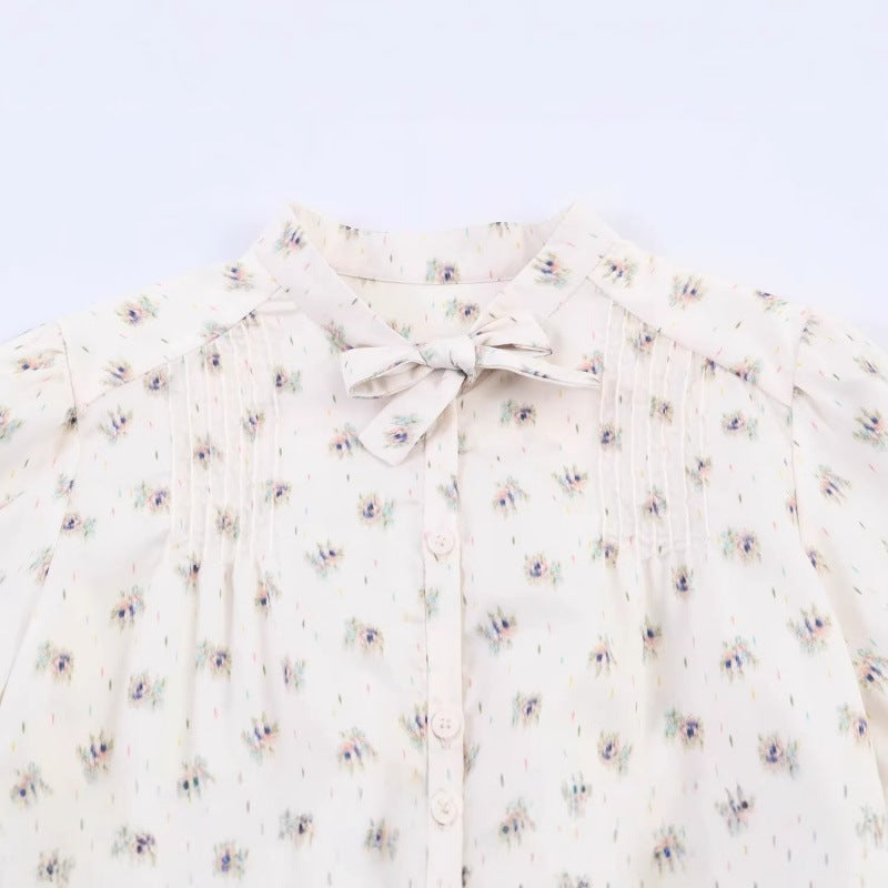 Damen Leichte Viskosebluse mit Stehkragen, Schleifenband und Brustplissees Shop Nory