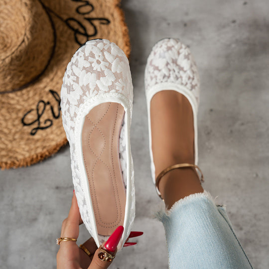Damen Ballerinas mit zartem Häkelmuster und bequemem Fußbett