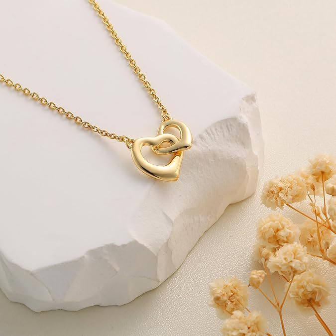 Damen Halskette mit ineinandergreifenden Herzen und feinem Kettendesign Shop Nory