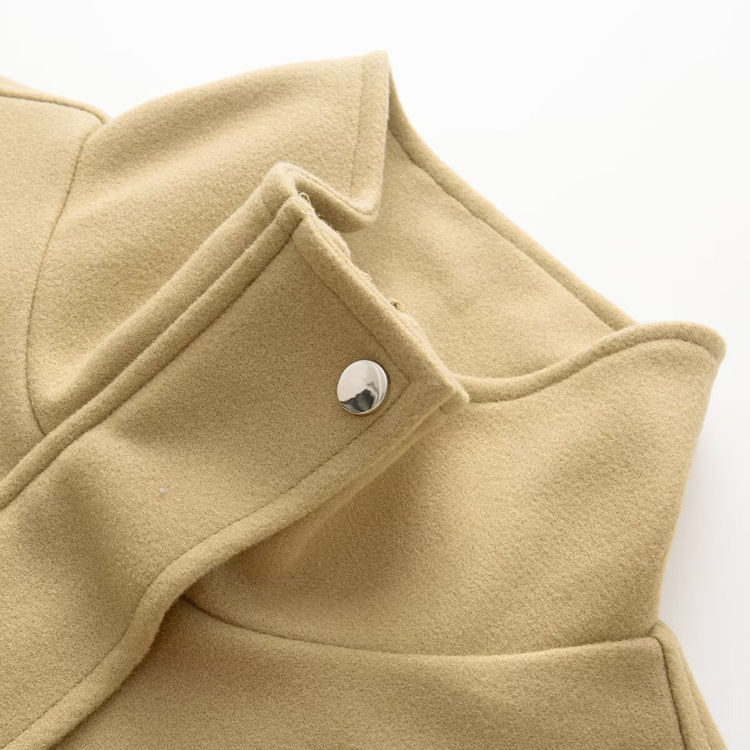 Damen Kurzjacke mit Tunnelzug, hohem Stehkragen und aufgesetzten Pattentaschen Shop Nory