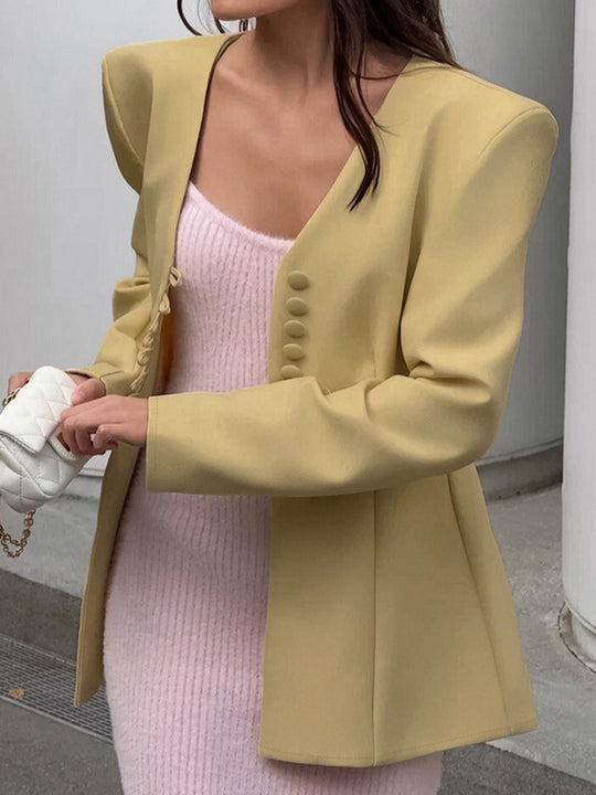 Damen Sculpturaler taillierter Blazer mit markanter Schulterpartie Shop Nory