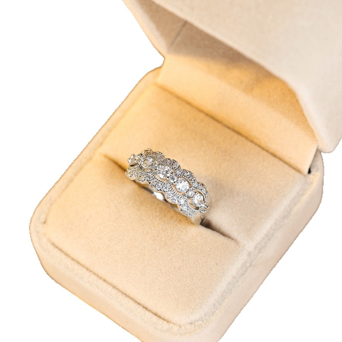 Damen Ring mit kunstvoller Zirkonia-verzierter Fassung Shop Nory