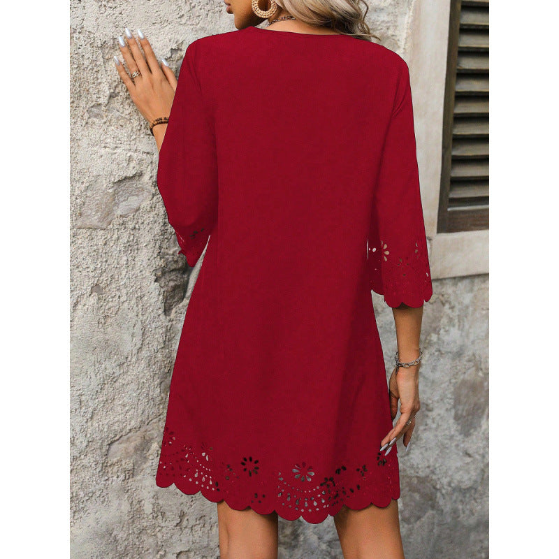 Damen Sommerkleid mit Spitzendetails und ausgestellten Ärmeln Shopnory