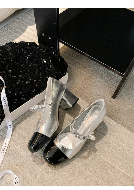 Damen Pumps mit modischem Ketten-Detail und elegantem Blockabsatz