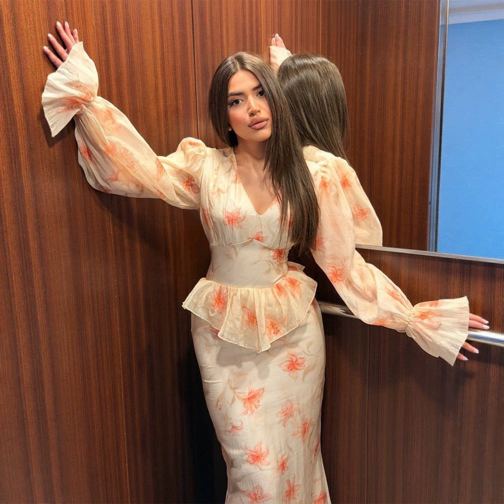 Damen Midaxi-Kleid mit Schößchen, V-Ausschnitt und voluminösen Puffärmeln Shop Nory