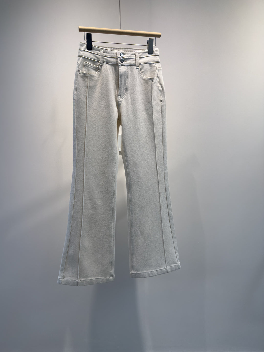 Damen ausgestellte Denim-Hosen Shop Nory