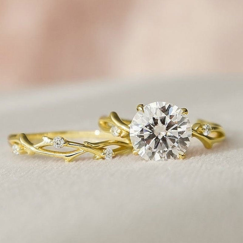 Damenring mit floralen Elementen und funkelnden Zirkonia Shop Nory