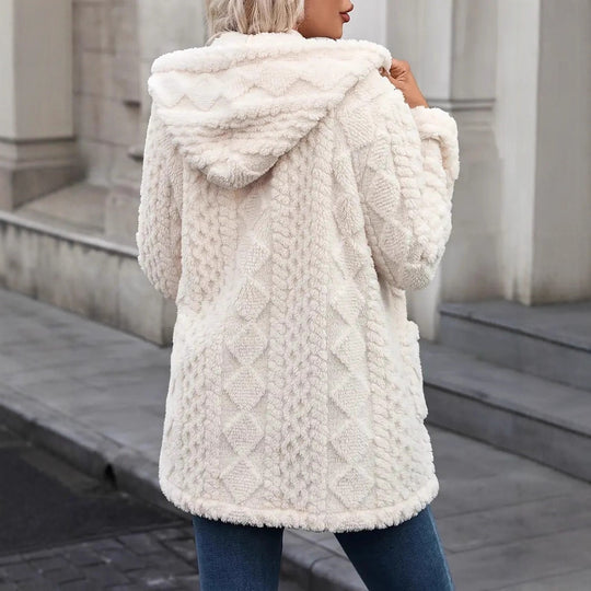 Damen Kuschelige Teddyjacke mit Kapuze, Knopfleiste und aufgesetzten Taschen Shop Nory