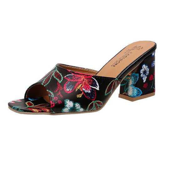 Damen Slip-On Mules mit floralem Allover-Print, mittelhohem Blockabsatz und gepolstertem Komfortfußbett Shop Nory