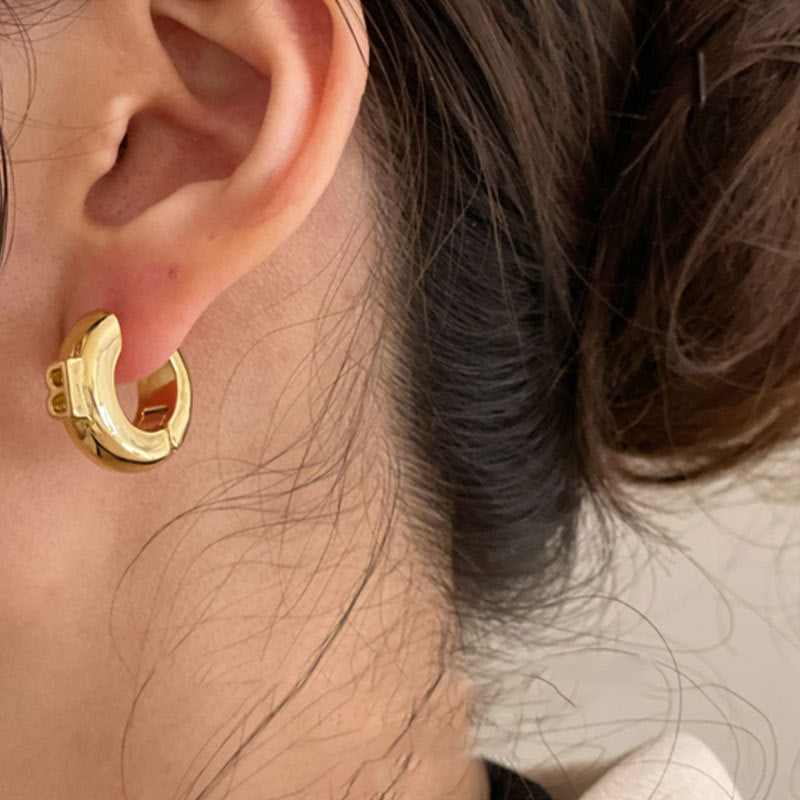 Damen Schicke und moderne Ohrstecker Shop Nory