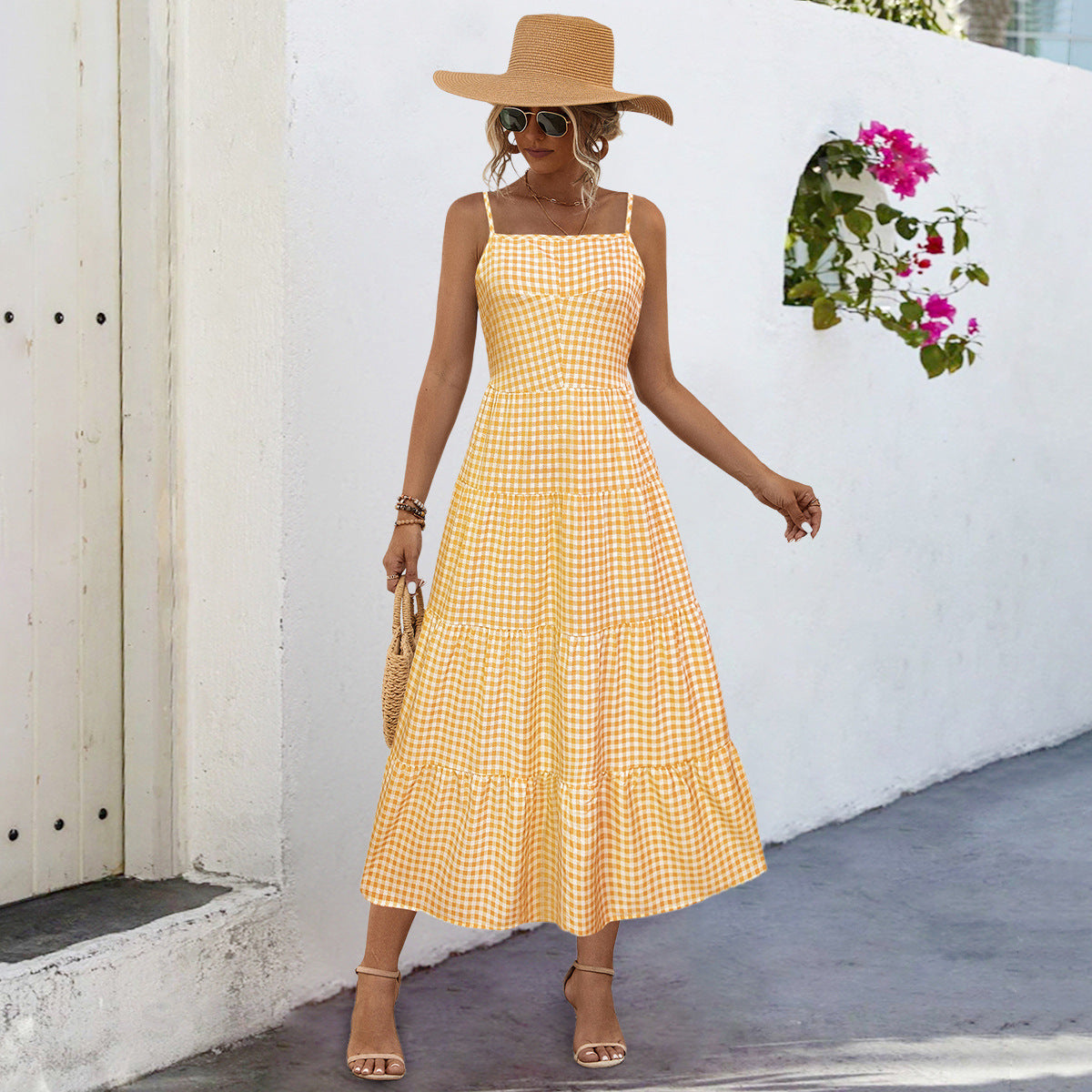 Damen Maxikleid im karierten Design mit Taillenakzent und Rüschensaum
