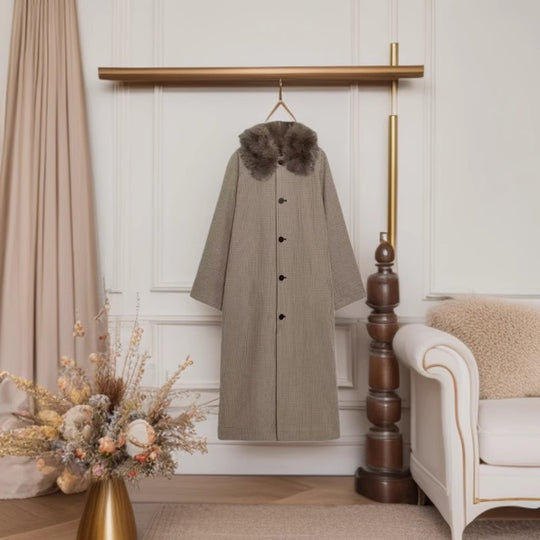 Damen Langer Glencheck-Mantel mit voluminösem Faux-Fur-Kragen und geradem Schnitt Shop Nory