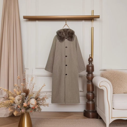 Damen Langer Glencheck-Mantel mit voluminösem Faux-Fur-Kragen und geradem Schnitt Shop Nory