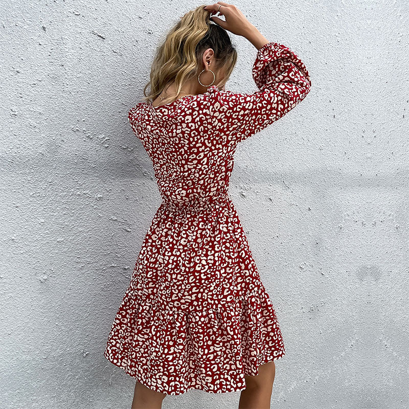 Damen Leoprint-Volantkleid mit Bindeschleife, Gummizugtaillen und langen Ärmeln Shop Nory