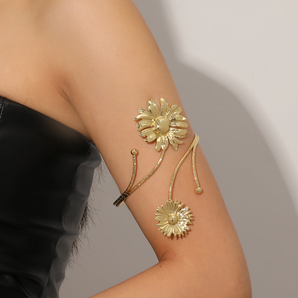 Damen Armreif mit floralen Motiven Shop Nory
