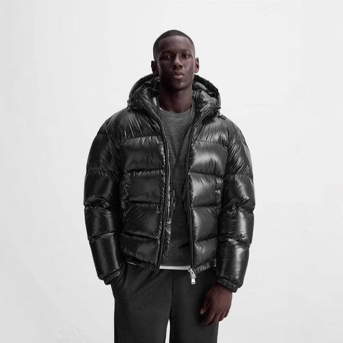 Damen nan glänzende Steppjacke mit Kapuze wattierter Thermofüllung und geradem Komfortschnitt Shop Nory