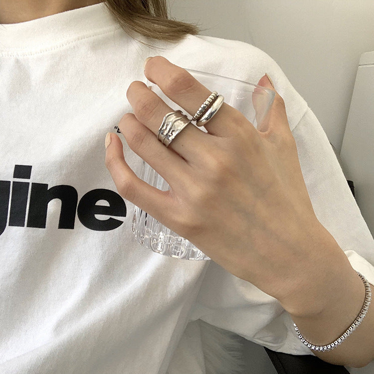 Damenring mit elegantem, mehrschichtigem Design und feinen Details Shop Nory