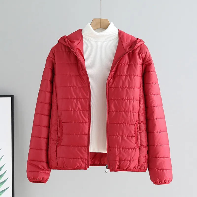 Damen leichte gesteppte Kapuzenjacke mit Thermoisolierung Shop Nory