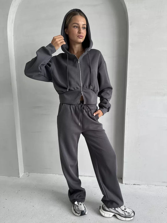 Damen Zweiteiliges Loungewear-Set mit gekürzter Zip-Kapuzenjacke und weitem High‑Waist Jogginghose Shop Nory
