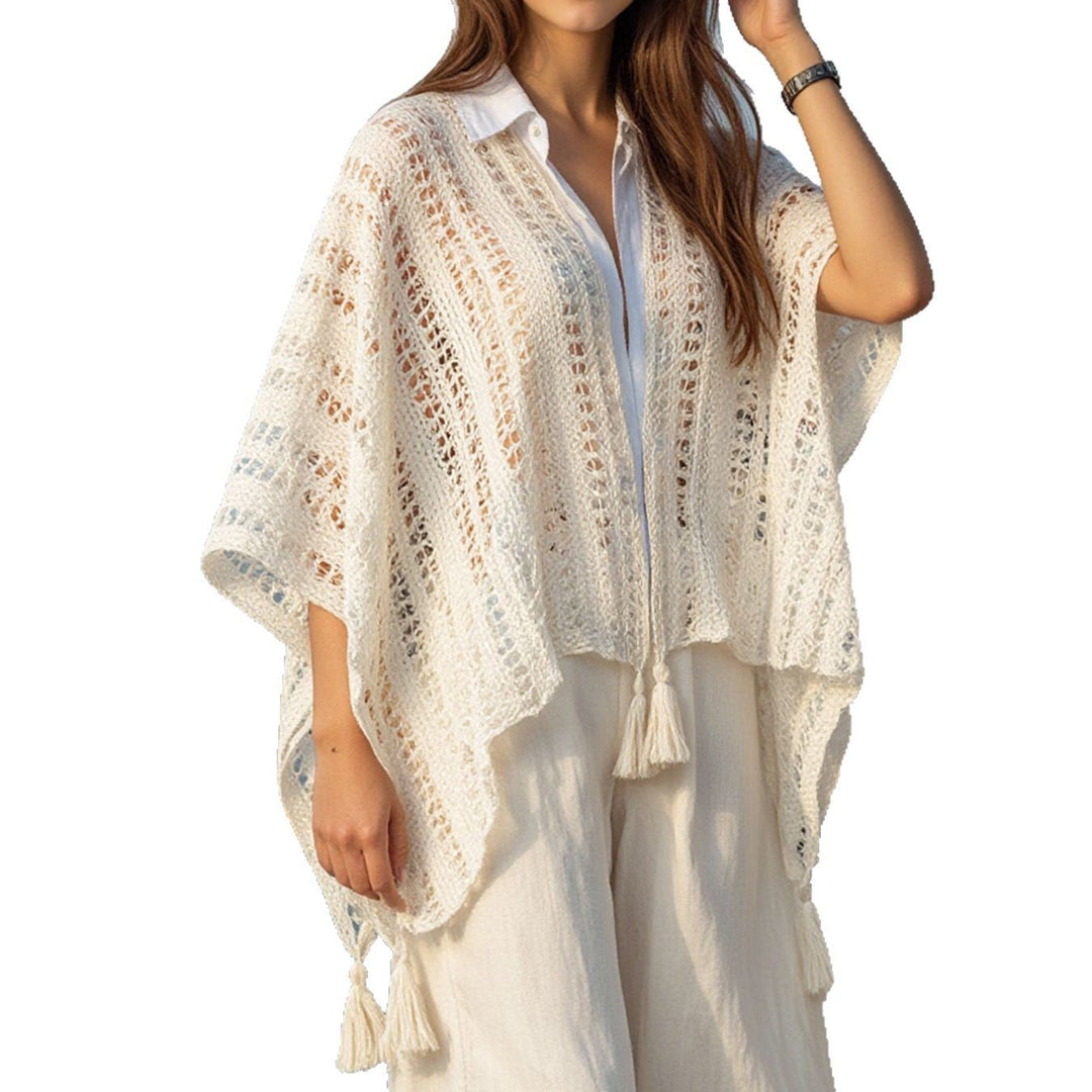 Damen luftiger Strickponcho mit Fransen