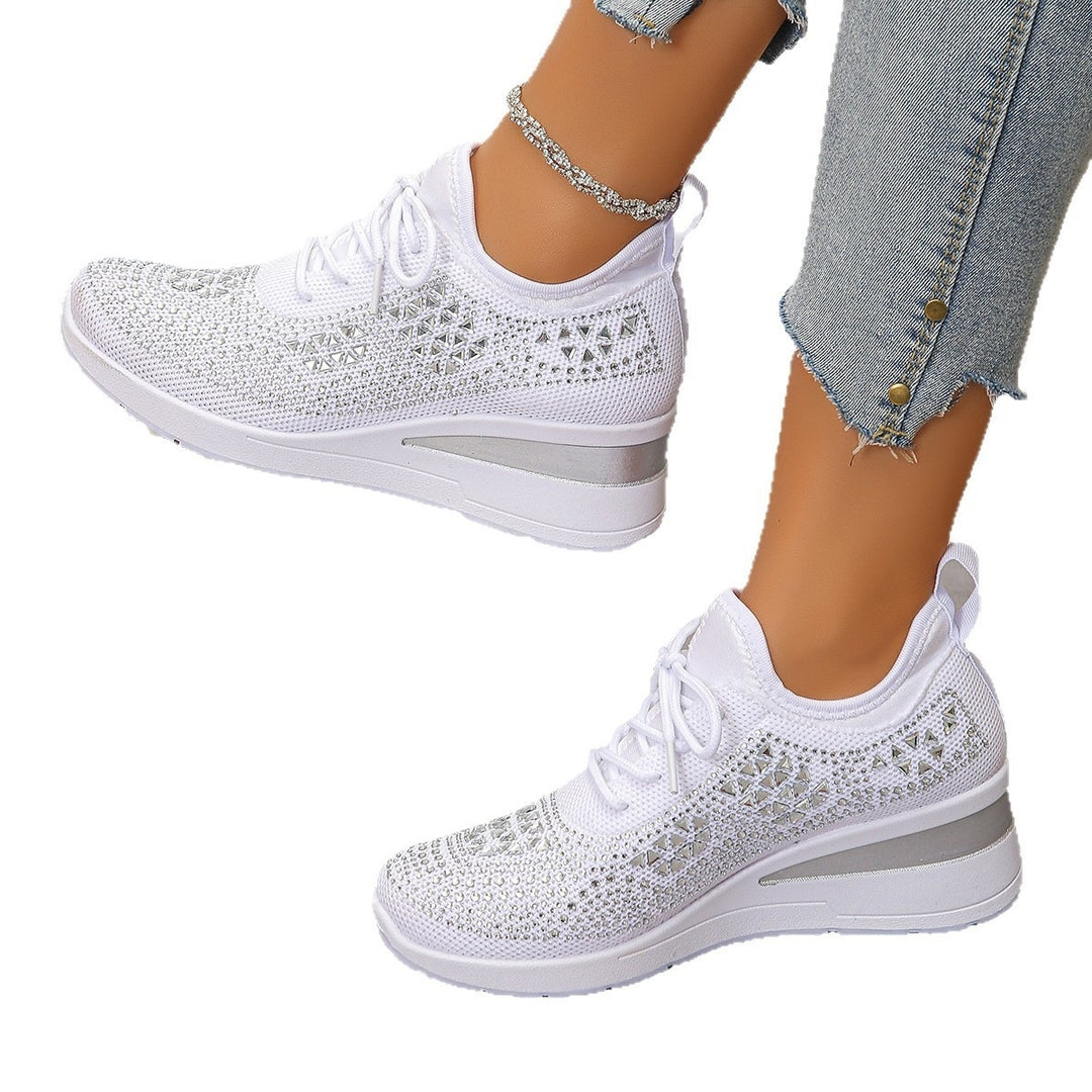 Damen Wedge-Sneaker mit atmungsaktivem Strick, gepolstertem Sockenschaft und leichtem Plateau Shop Nory