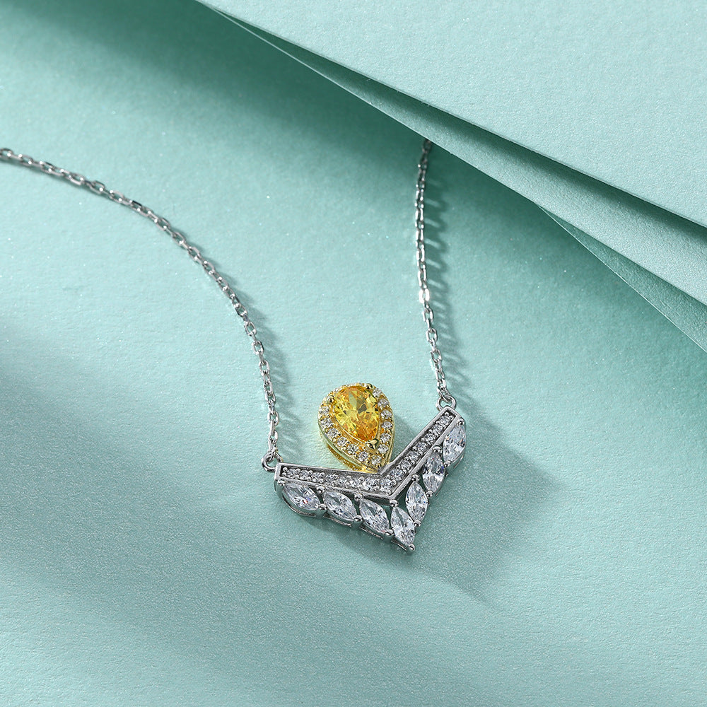 Damen Halskette mit tropfenförmigem Edelstein und funkelnder Zirkonia-Verzierung Shop Nory