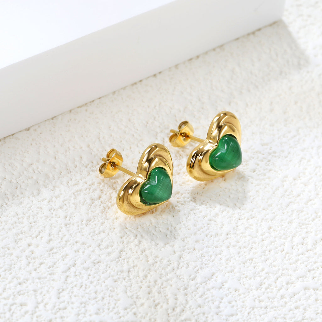 Damen Ohrstecker im eleganten Herzdesign mit hochwertiger Goldoptik Shop Nory