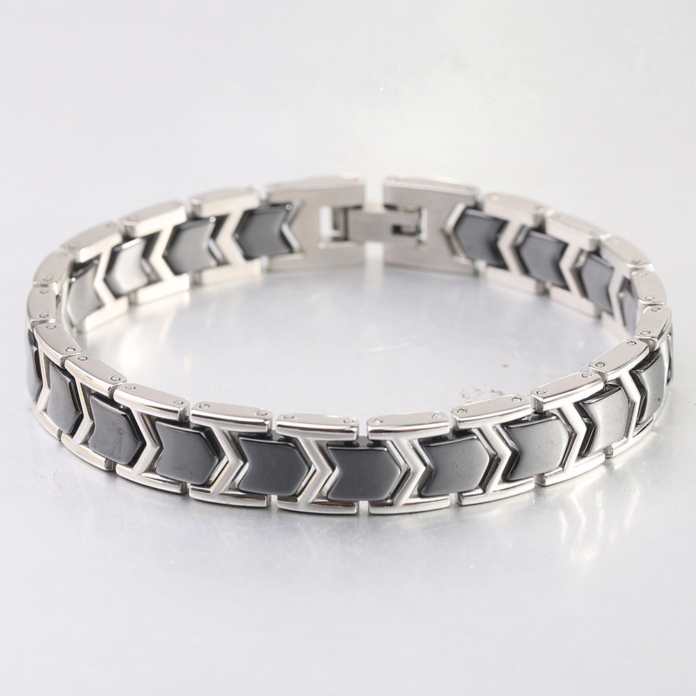 Herren elegantes Armband aus hochwertigem Edelstahl mit dekorativen geometrischen Elementen Shop Nory