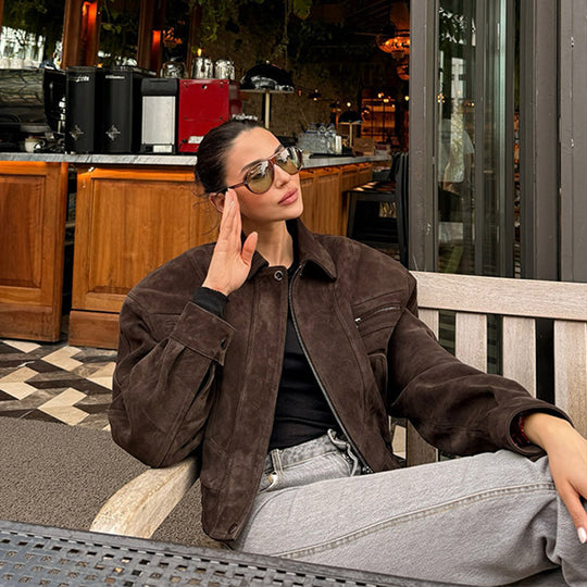 Damen Kurzer Veloursleder-Bomber mit elastischer Taillierung und überschnittener Schulter Shop Nory