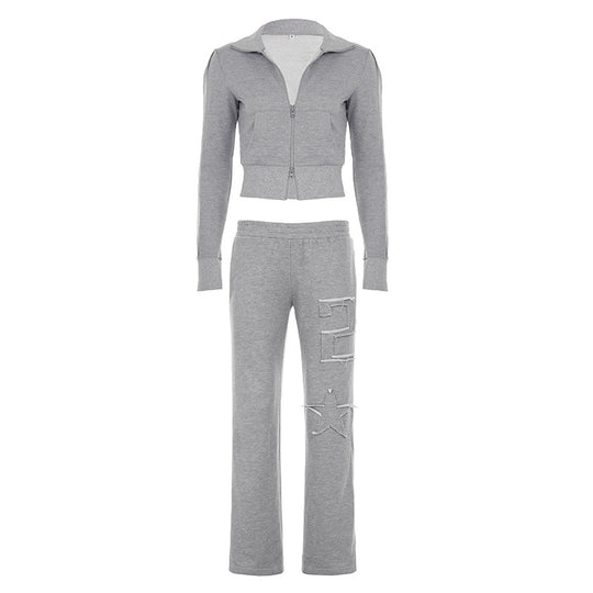 Damen nan taillierte Cropped-Kapuzenjacke mit durchgehendem Reißverschluss, elastischem Abschlussbund und dekorativem College-Print Shop Nory