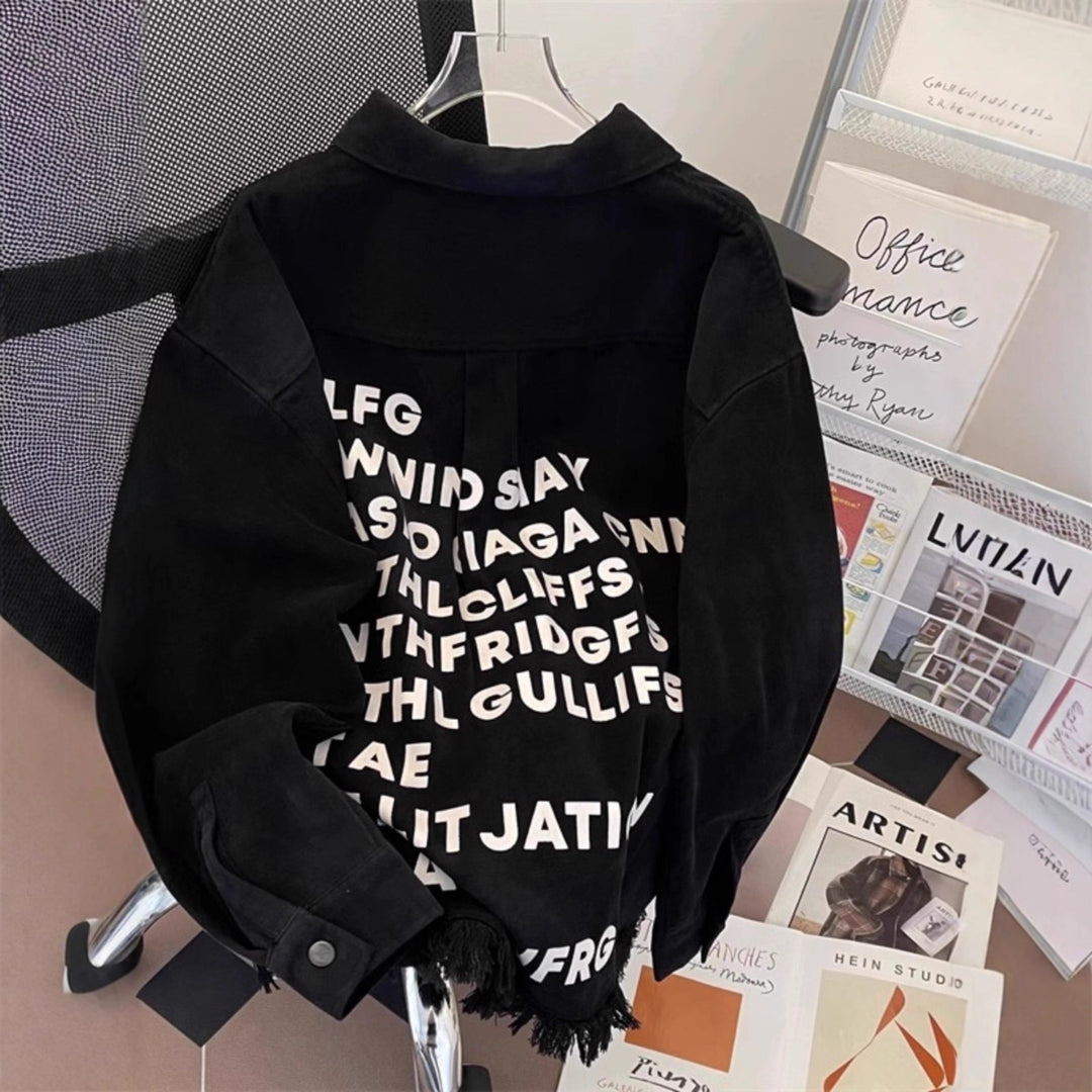 Damen Urbane Oversized Jacke mit kreativem Schriftzug Shop Nory