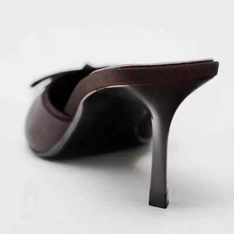 Damen Spitz zulaufende Satinähnliche Mule mit zierlicher Schleifen-Applikation und schlankem Stiletto-Absatz Shop Nory