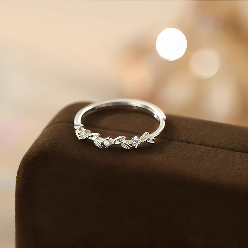Damen Eleganter und filigraner Silberring mit Zirkonia-Steinen Shop Nory