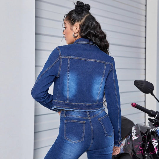 Damen Kurze taillenlange Jeansjacke mit Reißverschluss und ausgefranstem Bund Shop Nory