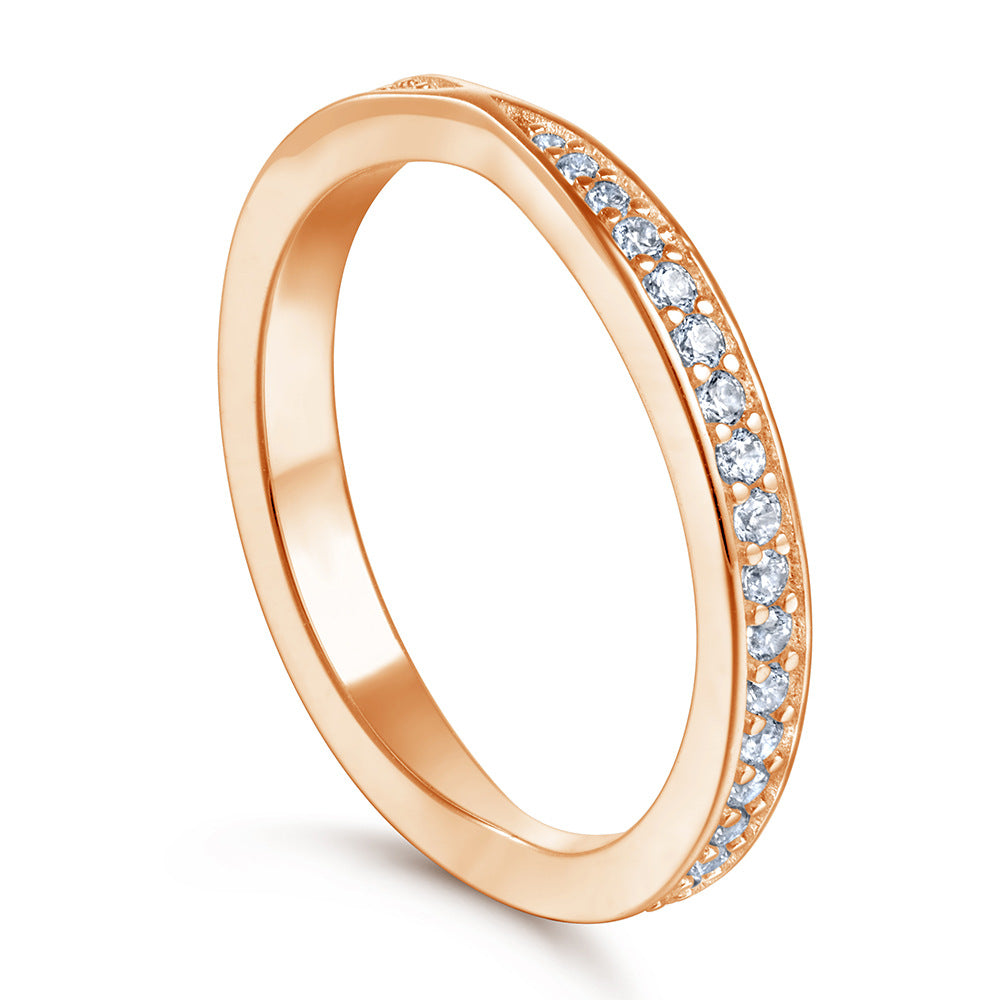 Damen Infinity-Ring mit funkelndem Zirkonia-Besatz Shop Nory