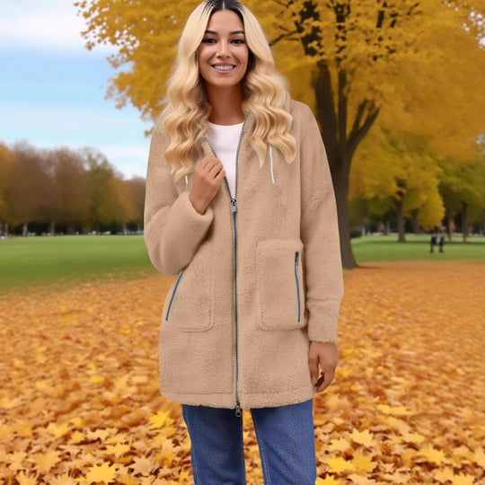 Damen Teddy-Fleece-Mantel mit Kapuze, durchgehendem Reißverschluss und aufgesetzten Taschen Shop Nory